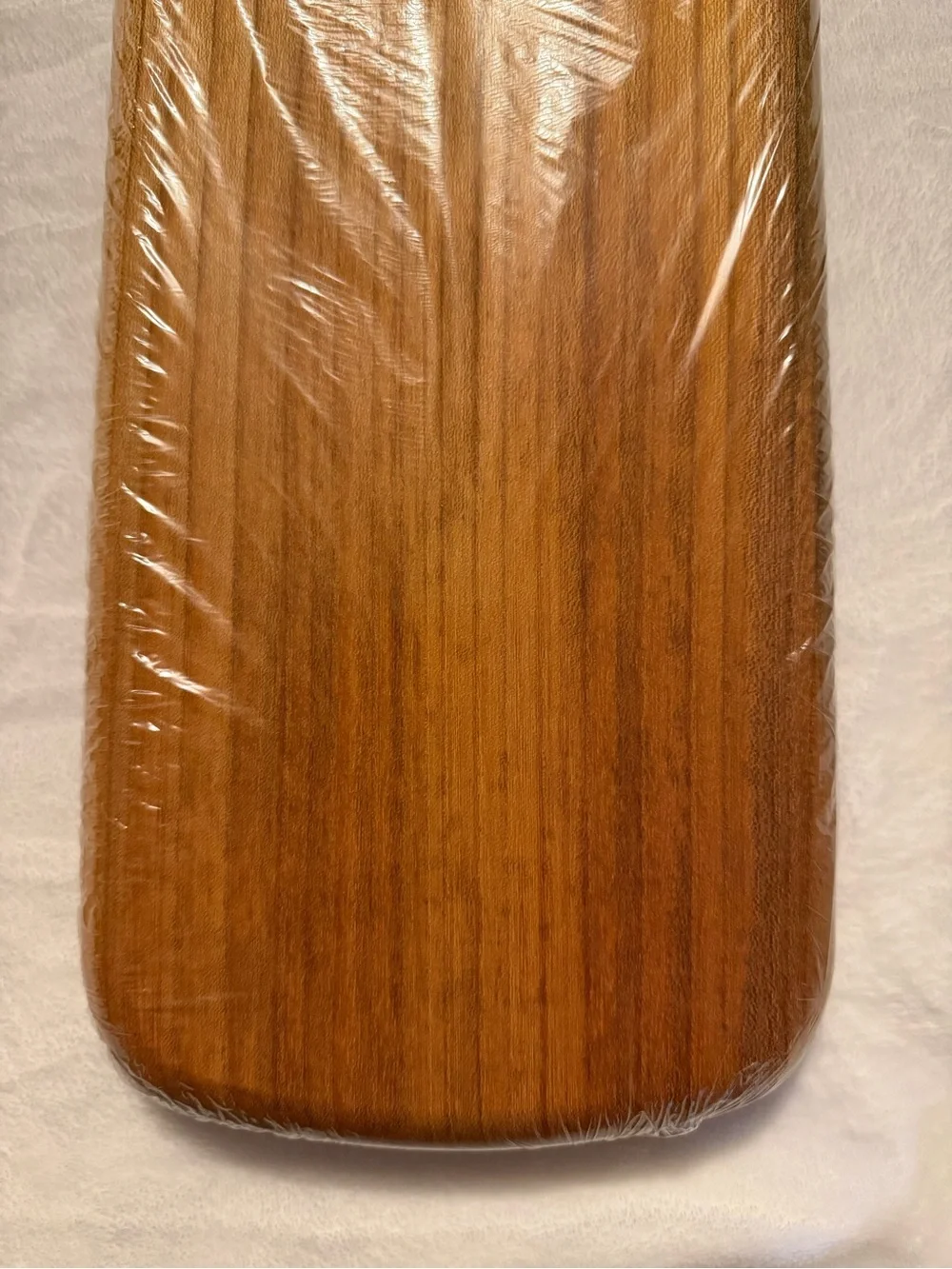 Zelkova Wood Reversible Cutting Board with Handle 15.55x7.87x1.1 inch